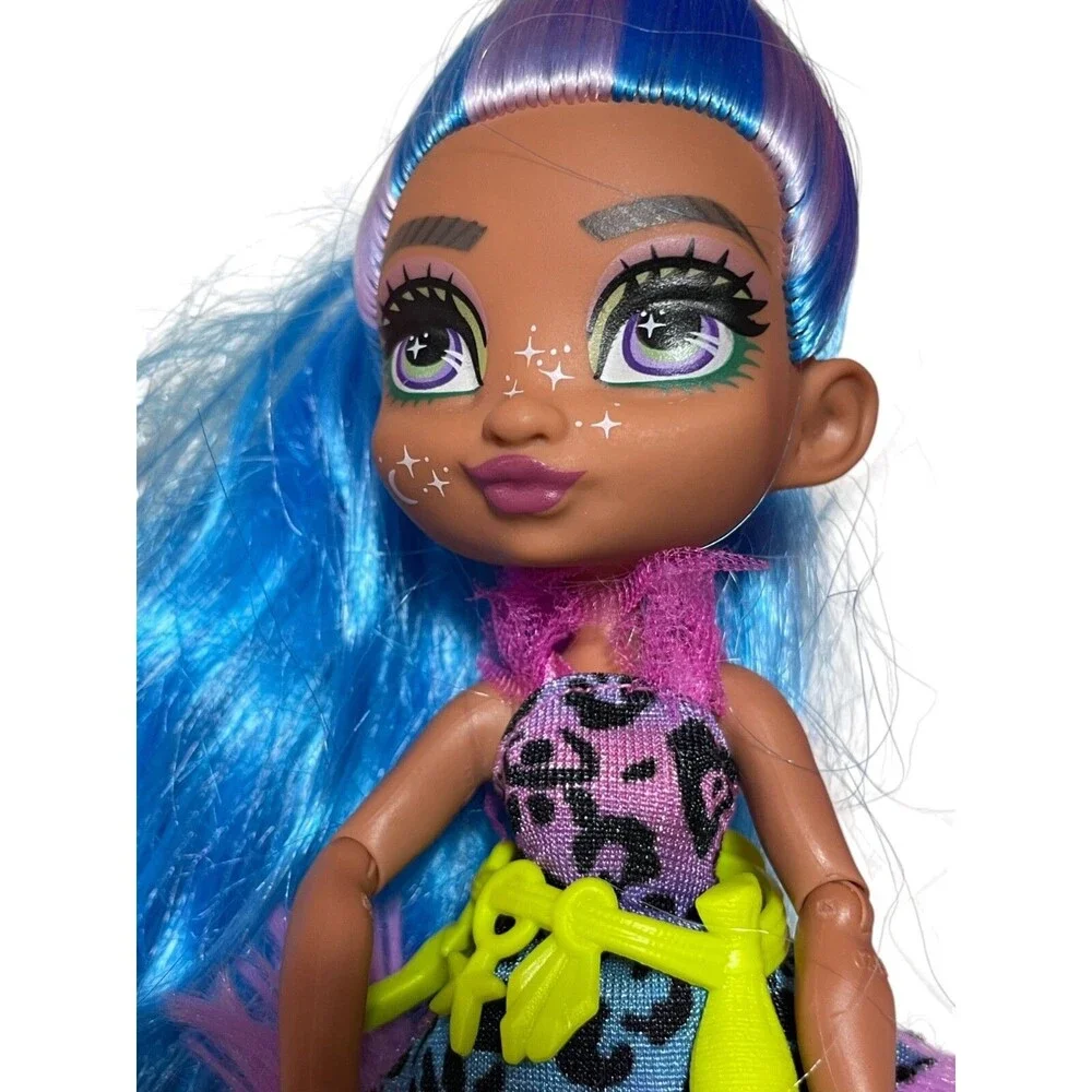 Tella Cave Club Doll‎ Mattel w/ Accessories 8